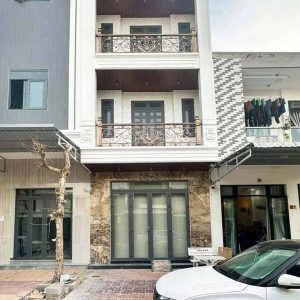 Bán Nhà 1 Trệt 2 Lầu Khu dân cư 91B Giai Đoạn 3 Cần Thơ DT 4.5x18m